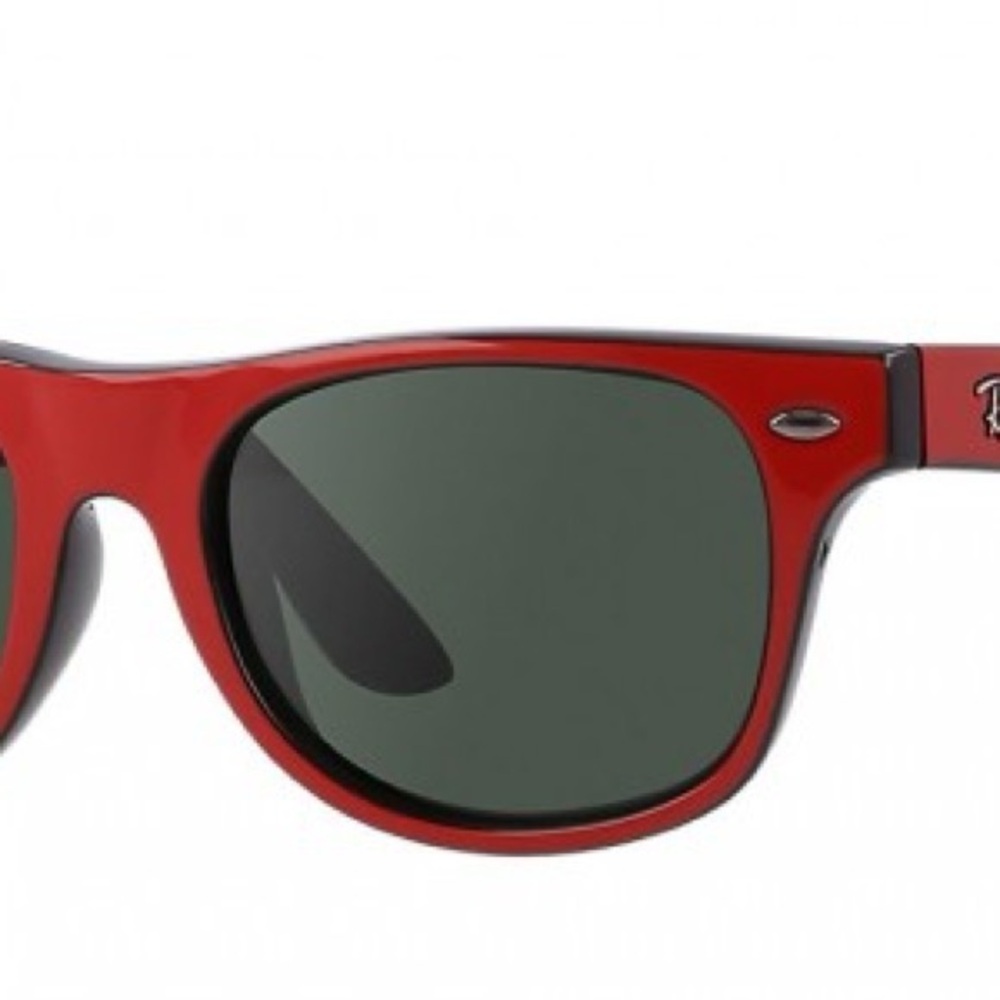 Ray-Ban Junior Wayfarer Red Sunglasses with Black Lenses style RJ9035-S 162/71